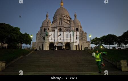 Montmartre in mattinata, con il Sacro Cuore di Parigi 25/10/2012 - Sylvain Leser Foto Stock