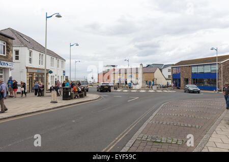 Seahouses, un resort per vacanze sulla Costa Nord Est del Northumberland. È famosa per le sue escursioni in barca per le isole farne Foto Stock