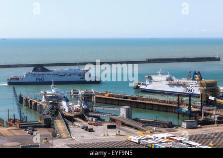 Porto di Dover, Dover, Kent, England, Regno Unito Foto Stock