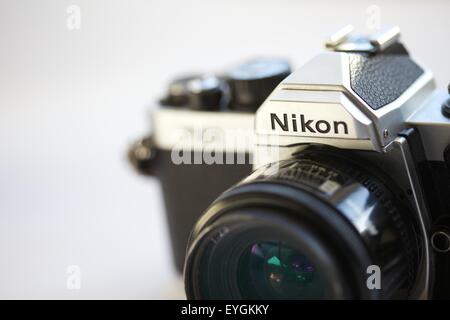 Nikon FM2 manuale tradizionale pellicola SLR Fotocamera e standard 50 mm lente Foto Stock