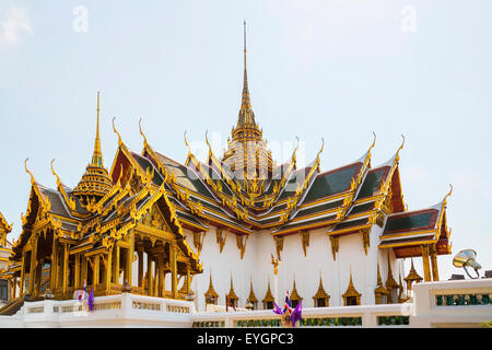 Stupa dorato, Royal Palace. Il Grand Palace, Bangkok, Thailandia. Foto Stock