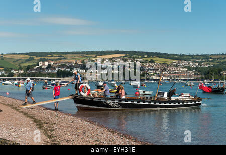 Il passeggero storico traghetto, attraversando il Teign Estuary dai Shaldon a Teignmouth, South Devon, Inghilterra Foto Stock