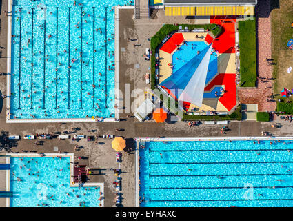 Berge piscina all'aperto, Hamm, distretto della Ruhr, Nord Reno-Westfalia, Germania Foto Stock