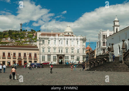 Plaza de San Francisco, Quito, Ecuador Foto Stock