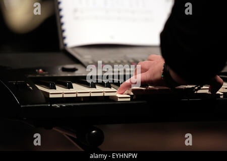 Bottrop, Germania, cantare Giorno della canzone, accompagnamento di pianoforte del coro Ad Libitum Chorifeen Foto Stock