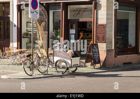 Boulangerie nel quartiere Petite France di Strasburgo Foto Stock