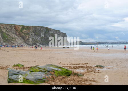 Occupato Watergate Bay beach in Newquay Cornwall Foto Stock