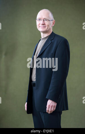 Il romanziere scozzese, James Robertson, apparendo a Edinburgh International Book Festival. Foto Stock