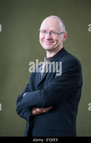 Il romanziere scozzese, James Robertson, apparendo a Edinburgh International Book Festival. Foto Stock