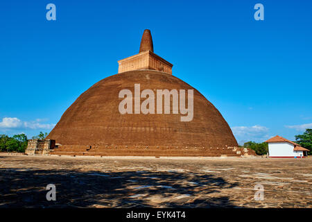 Sri Lanka, Ceylon, Nord provincia centrale, Anuradhapura, la storica capitale dello Sri Lanka, Sito Patrimonio Mondiale dell'UNESCO, Abhayagiri t Foto Stock