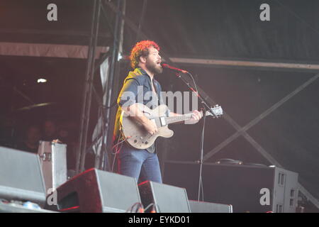 Penrith, Cumbria, Regno Unito. 31 Luglio, 2015. Augustines esibirsi dal vivo sul palco principale a Kendal chiamando 2015. Credito: SJN/Alamy Live News Foto Stock