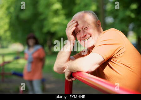 I cittadini anziani, sport, palestra all'aperto, strumento di formazione, Foto Stock