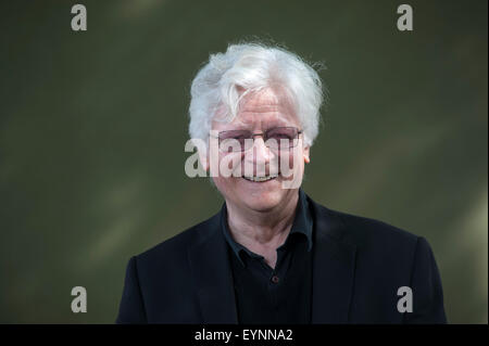 Autore inglese, Barry miglia, che appaiono alla Edinburgh International Book Festival. Foto Stock