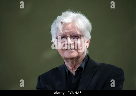 Autore inglese, Barry miglia, che appaiono alla Edinburgh International Book Festival. Foto Stock