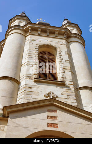 Il campanile della cattedrale armena dell Assunzione di Maria di Lviv, Ucraina Foto Stock