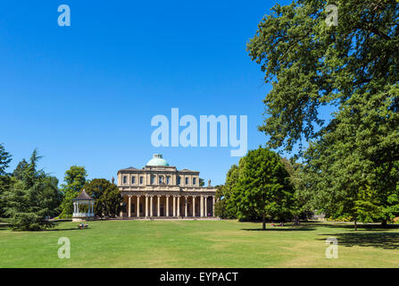 La Pittville Pump Room edificio termale, Pittville Park, Cheltenham, Gloucestershire, England, Regno Unito Foto Stock