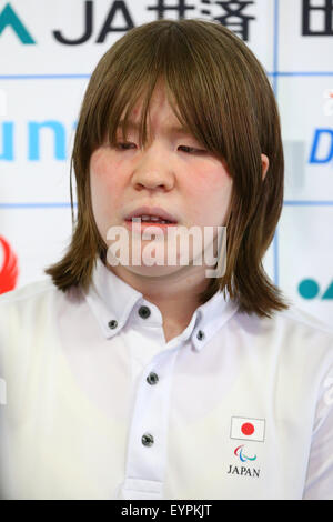 Adachi generale Centro Sportivo, Tokyo, Giappone. 2 agosto, 2015. Eiko Kakehata (JPN), 2 agosto 2015 - Goalball : 2015 Giappone Para Goalball campionati Cerimonia di premiazione a Adachi generale Centro Sportivo, Tokyo, Giappone. © Shingo Ito AFLO/sport/Alamy Live News Foto Stock