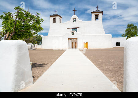 La Chiesa di Sant'Agostino in il pueblo di Isleta, Nuovo Messico, Stati Uniti d'America. Foto Stock