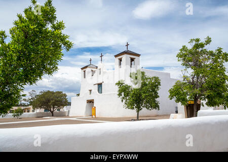 La Chiesa di Sant'Agostino in il pueblo di Isleta, Nuovo Messico, Stati Uniti d'America. Foto Stock