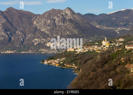 L'Italia, Lombardia, Lago d'Iseo, Monte Isola Foto Stock