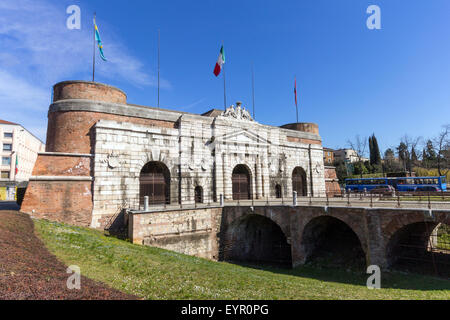 L'Italia, Veneto, Verona Porta Nuova Foto Stock