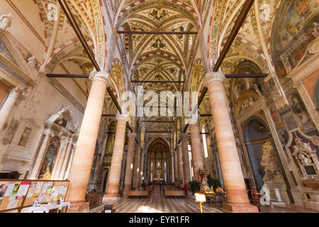 L'Italia, Veneto, Verona, Sant Anastasia chiesa Foto Stock