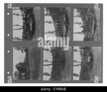 Immagine tratta da pagina 1 di "Canadian War Memorials Fund Canadian Official War Photographs volume 1". La fotografia raffigura una fotografia ufficiale di guerra che documenta il coinvolgimento del Canada in tempo di guerra, probabilmente della prima o seconda guerra mondiale Foto Stock