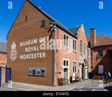 Il Museo del Royal Worcester sul sito dell'ex fabbrica (chiuso in 2009), Severn St, Worcester, England, Regno Unito Foto Stock