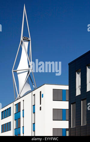 Torre di Phaenomenta e Università di applicato Sciencesces Suedwestfalen, in Germania, in Renania settentrionale-Vestfalia, Sauerland, Luedenscheid Foto Stock