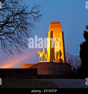 Imperatore Guglielmo monumento in Dortmund-Hohensyburg, in Germania, in Renania settentrionale-Vestfalia, la zona della Ruhr, Dortmund Foto Stock