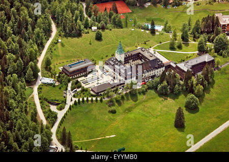 Vista aerea di Schloss Elmau, la quarantunesima edizione del vertice G7 2015, 01.06.2015, in Germania, in Baviera, Oberbayern, Alta Baviera, Klais Foto Stock