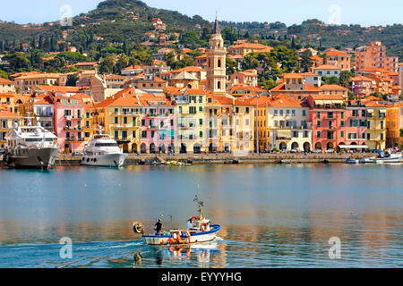 Villaggio di Oneglia nel Parco Nazionale delle Cinque Terre in Liguria, Italia, Liguria, il Parco Nazionale delle Cinque Terre, Oneglia Foto Stock