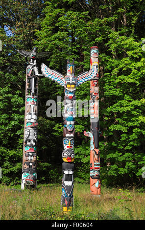Totem nel Parco di Stanley, Canada, British Columbia, Vancouver Foto Stock