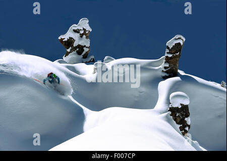 Freeskiing nelle Alpi francesi, Francia, Savoie, La Plagne Foto Stock