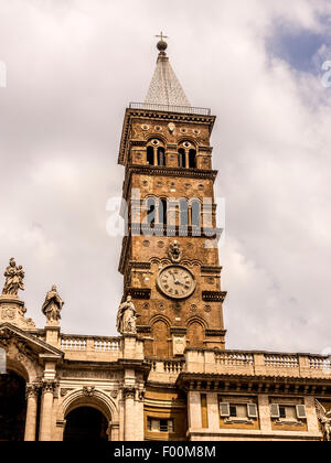 Oriente davanti con il campanile della Basilica di Santa Maria Maggiore Foto Stock