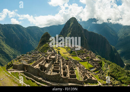 Rovine Inca di Machu Picchu da Guardiola, Perù Foto Stock