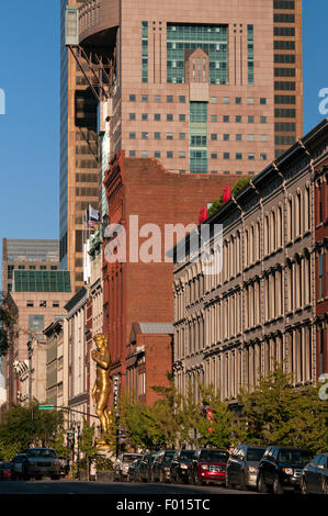 Vista del lato sud della strada principale di Louisville, Kentucky Foto Stock