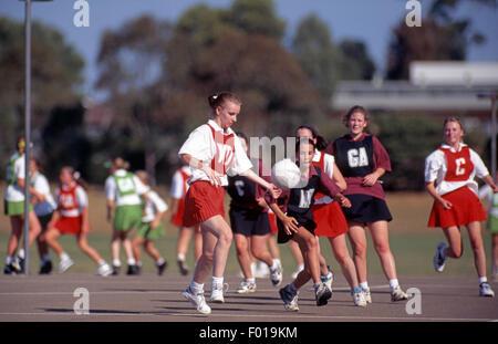 Netball partita in corso, Sydney, Nuovo Galles del Sud, Australia Foto Stock