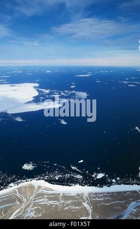 Brodeur penisola a nord-ovest di Isola Baffin, Nunavut Territorio, Canada. Vista aerea. Foto Stock