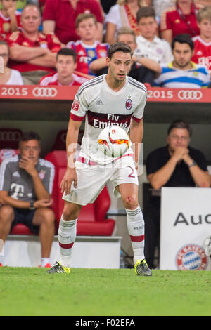 Mattia De Sciglio (Milano), 4 agosto 2015 - Calcio : Audi Cup 2015 match tra FC Bayern Munchen 3-0 AC Milan a stadio Allianz Arena di Monaco di Baviera, Germania. (Foto di Maurizio Borsari/AFLO) Foto Stock