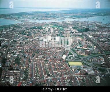 Vista aerea di Portsmouth - Hampshire, Inghilterra, Regno Unito Foto Stock
