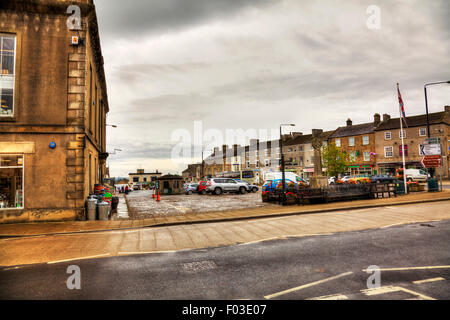 Leyburn villaggio storico luogo di mercato Negozi i Negozi Wensleydale North Yorkshire Dales REGNO UNITO Inghilterra Foto Stock