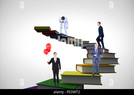 Immagine composita di imprenditore di parlare attraverso il megafono Foto Stock