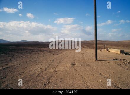 Abbeveratoio, vicino Dezful, Provincia di Khuzestan, Iran. Foto Stock