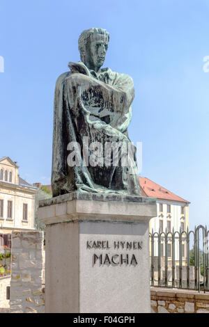 Statua di Karel Hynek Macha, Litomerice, Boemia settentrionale, Repubblica Ceca Foto Stock