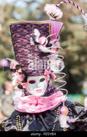 Il famoso Carnevale veneziano di Annecy in Alta Savoia, Rhône-Alpes, in Francia Foto Stock