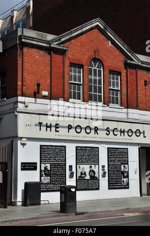 La scuola di poveri e un laboratorio di teatro (vicino a King's Cross), Pentonville Road, London, England, Regno Unito Foto Stock