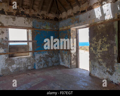 Fort Amsterdam, Sint Maartin, dei Caraibi. Segnale storica casa costruita nel XIX secolo venne utilizzato come una stazione radio. Foto Stock