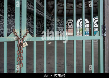 Giostra abbandonato edificio, Asbury Park, New Jersey Foto Stock