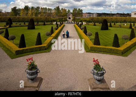 Rinnovato giardini formali presso il Museo di Arte Moderna di Kilmainham, Dublino, Irlanda Foto Stock